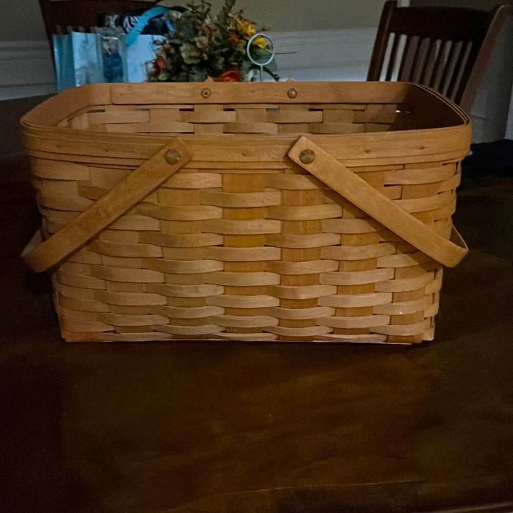 Longaberger Vintage 1995 Large Market Basket Double Swing Handles 16” x 12” x 9”